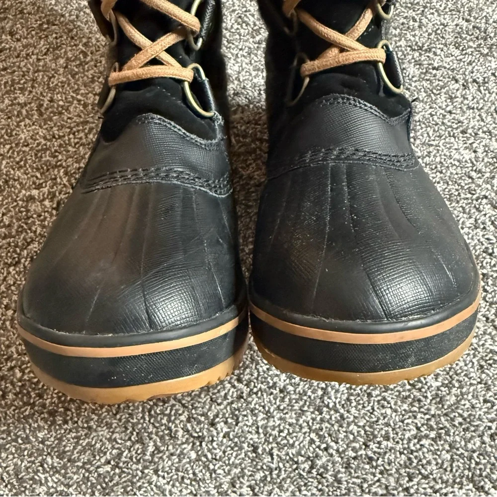 Sorel Tofino II Faux Shearling Lined Waterproof Boot black gum size 8.5